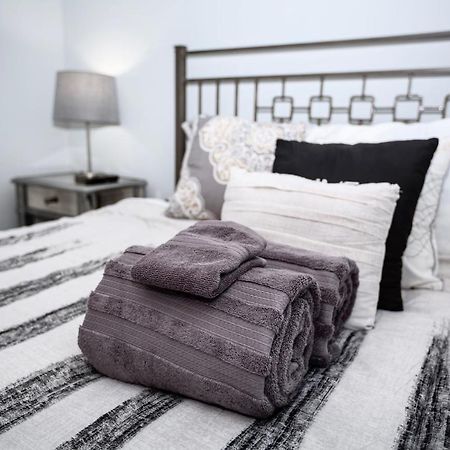 Elegant 3 Bedroom Apt With Free Parking And Balcony Nashville Extérieur photo